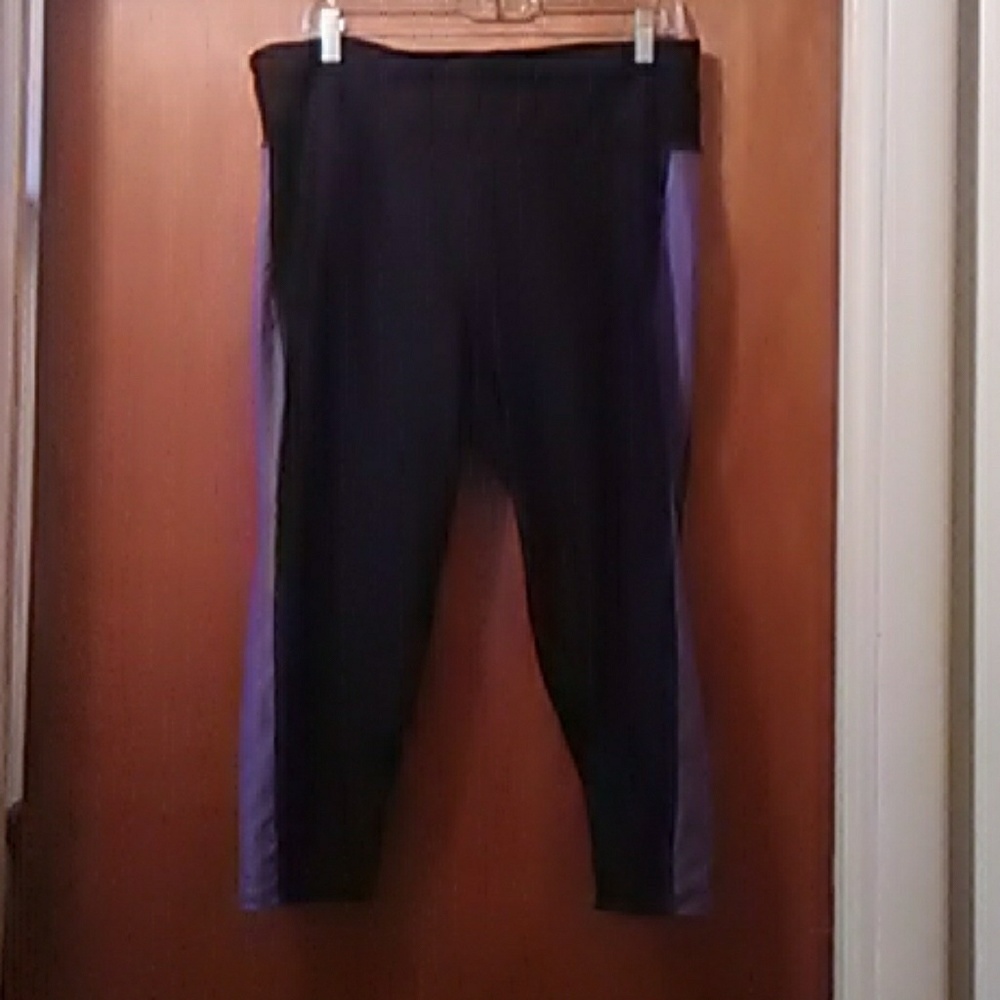 Work out pants.